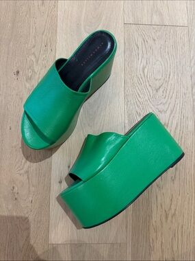 Simon Miller Platform Slide Blackout Sandals in Green
